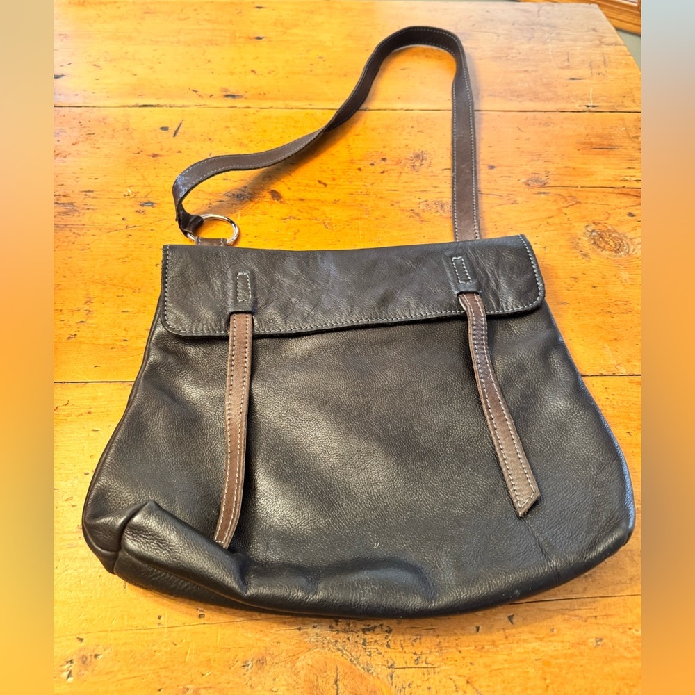 Cuir & Terre leather purse